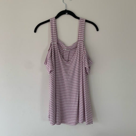 [SALE] Jodifl cold shoulder spring top - Picture 2 of 6